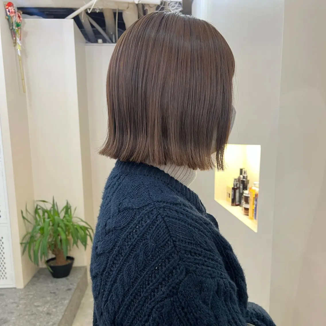 ショート カラー アッシュ 透明感カラー ボブ トリートメント カット ヘアカラー トリートメント 透明感カラー/顔周り 臼井逸美のヘアスタイル