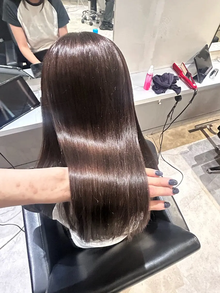 ロング カラー ダークグレー ダークグレージュ グレージュ カット ヘアカラー トリートメント 店長✨髪質改善✖️ 透明感カラー／純大のヘアスタイル