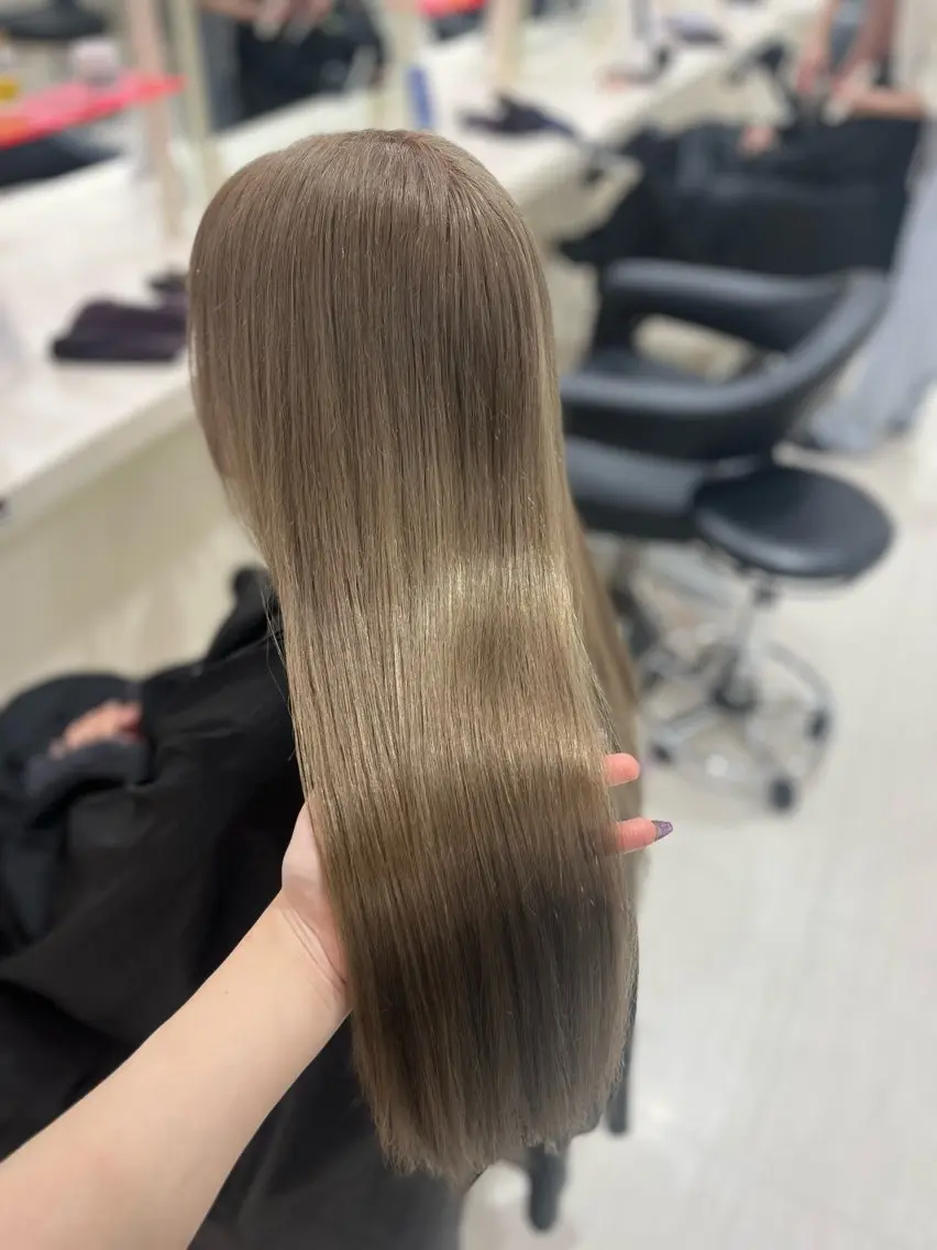 カラー ヘアカラー トリートメント ベージュ・ラベンダー カラー🎀りりのヘアスタイル