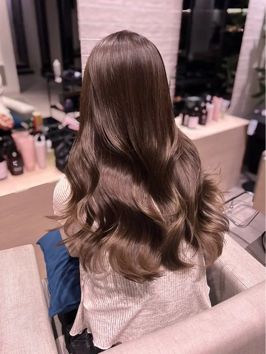 ロング カラー ベージュカラー オリーブベージュ 韓国風ヘア レイヤーカット カット ヘアカラー トリートメント 銀座/韓国レイヤー/ 艶カラー🍓原田侑依のヘアスタイル