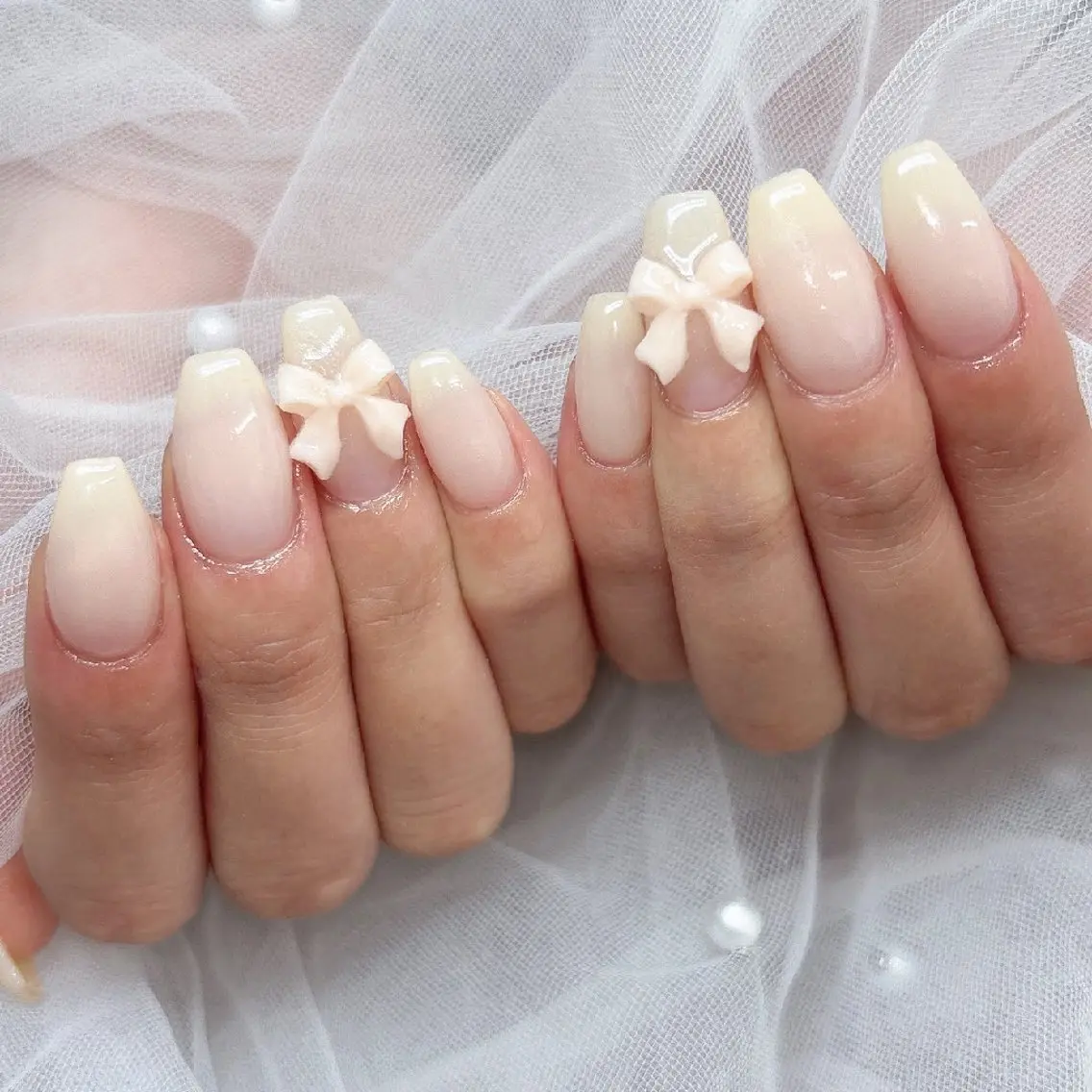 ネイル リボン ハンドネイル ハンドケア 心斎橋Salon Epokkuのネイルデザイン