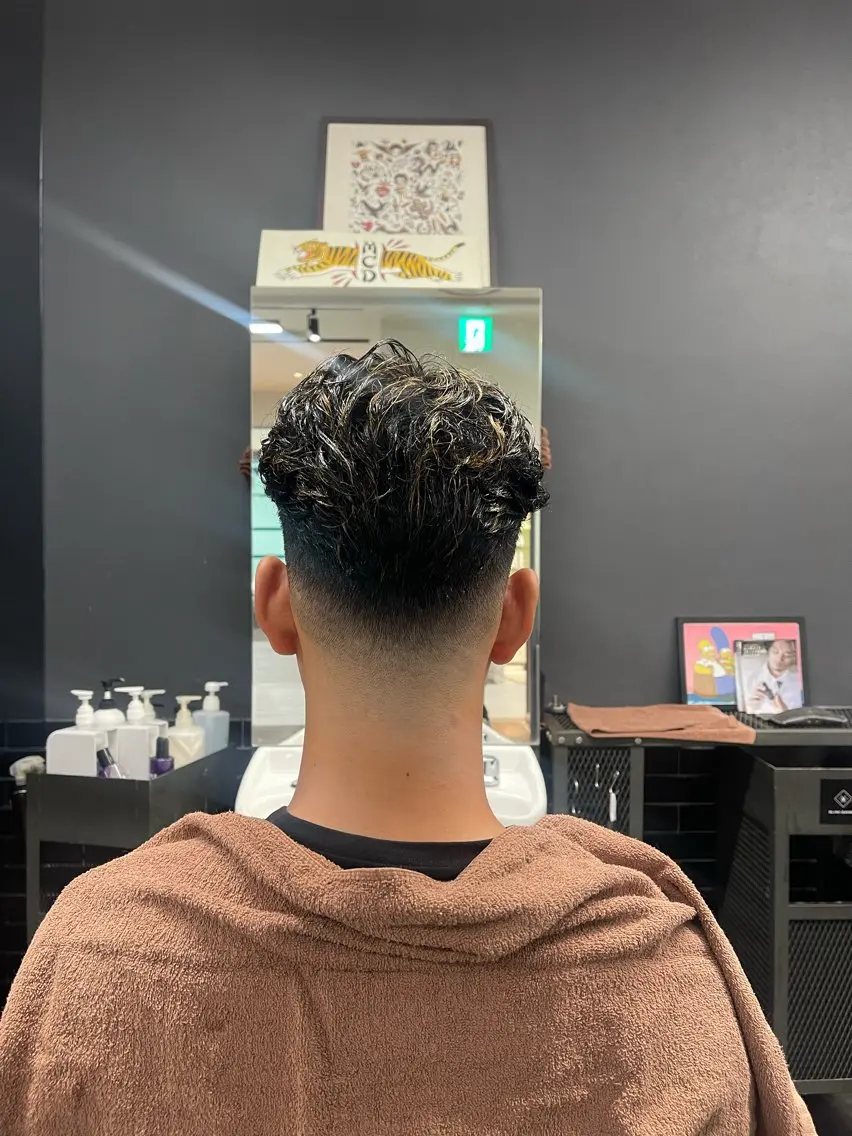 ショート 吉岡 剛のヘアスタイル