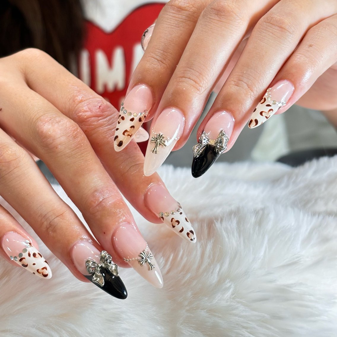 ネイル 桜ネイル 長さ出し フレンチネイル 韓国ネイル マグネットネイル ハンドネイル kiwami305 nail salonのネイルデザイン