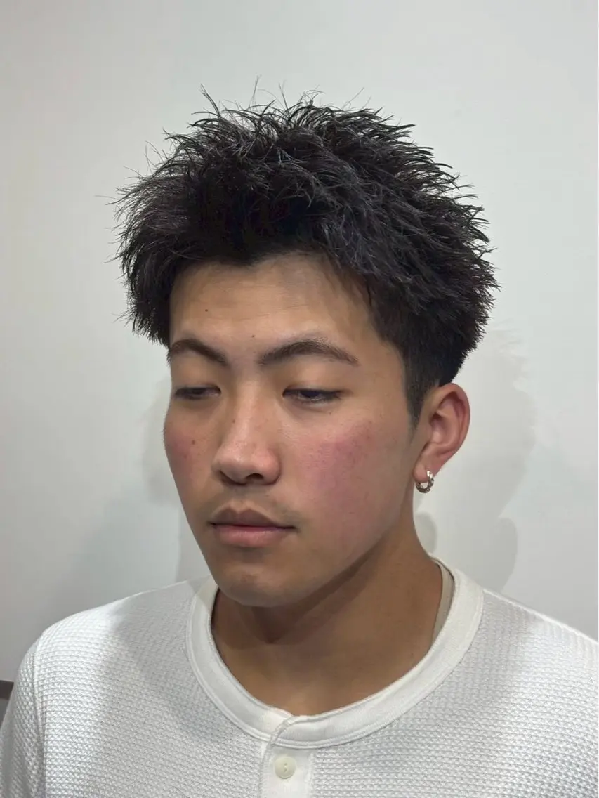 ショート メンズ アップバング 金子 遥人のヘアスタイル