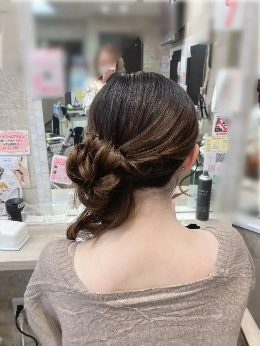 セミロング ヘアセット 結婚式ヘアセット 土日祝・早朝OKのヘアスタイル