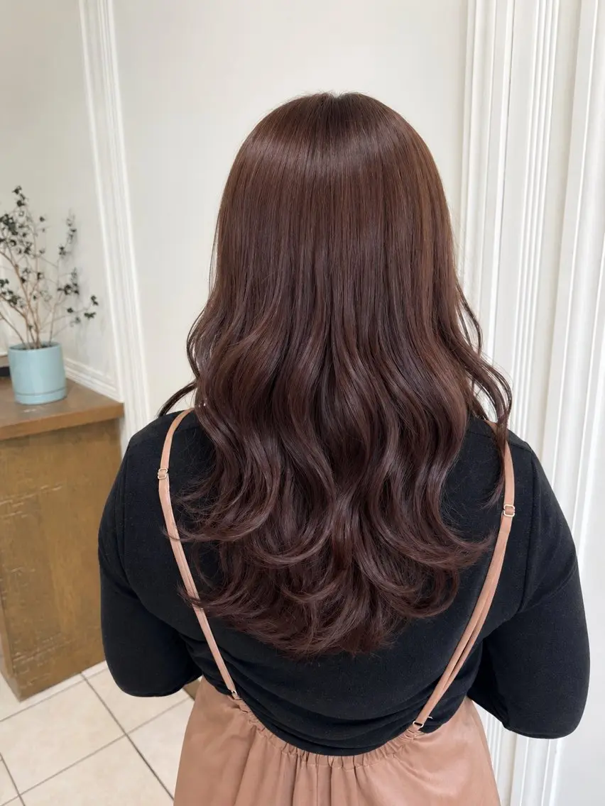 セミロング moe /カラーモデル募集のヘアスタイル