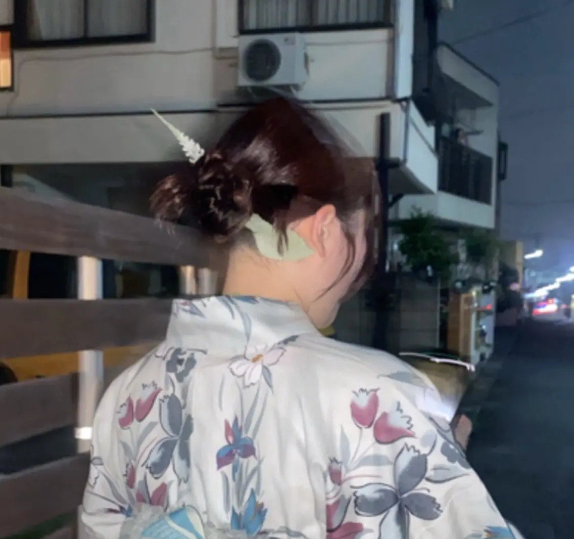 ミディアム ヘアアレンジ 🕊️ウルフカット 🕊️イオ🕊️のヘアスタイル