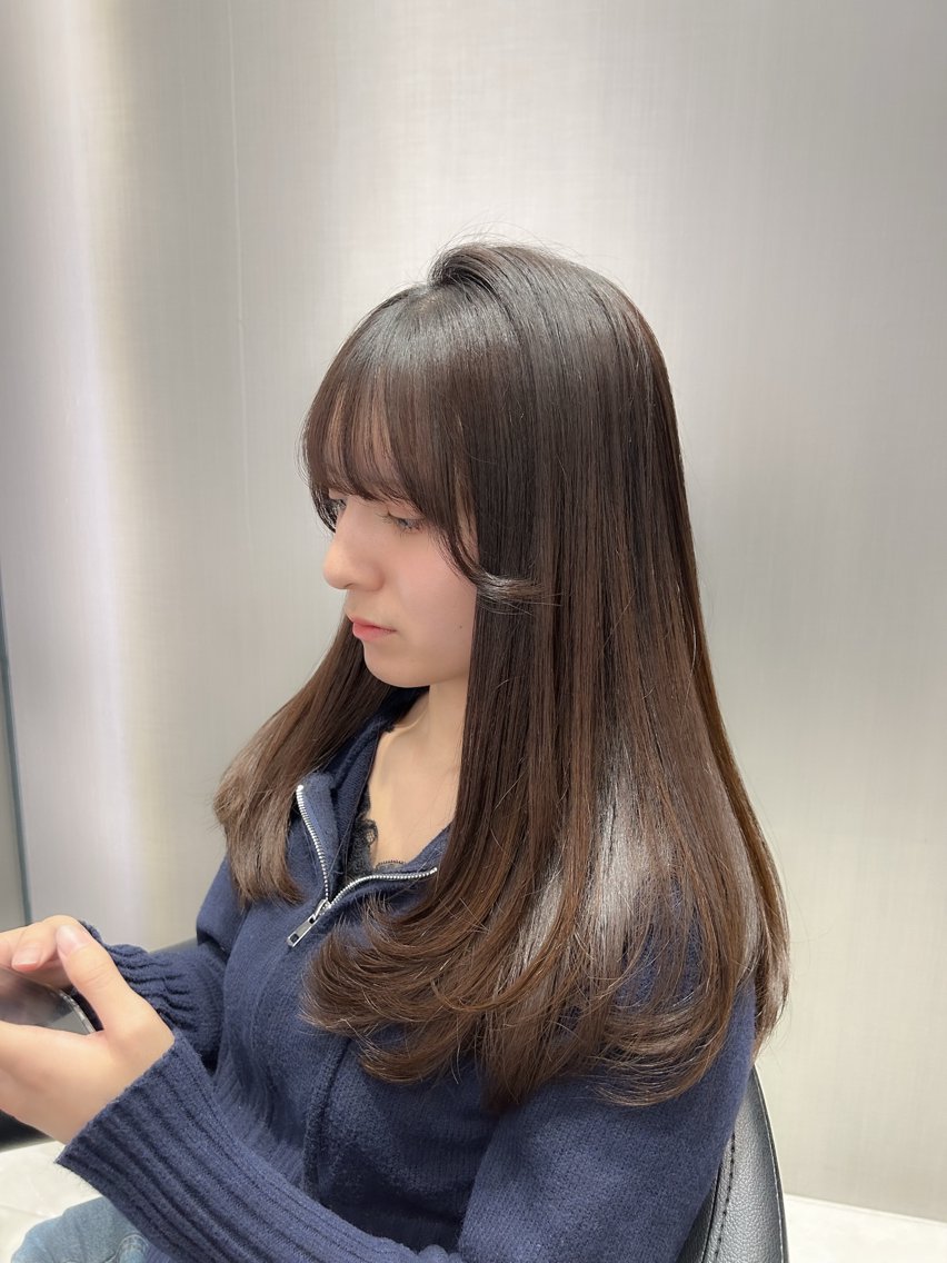 ロング レイヤーカット カット 中村 夢咲のヘアスタイル