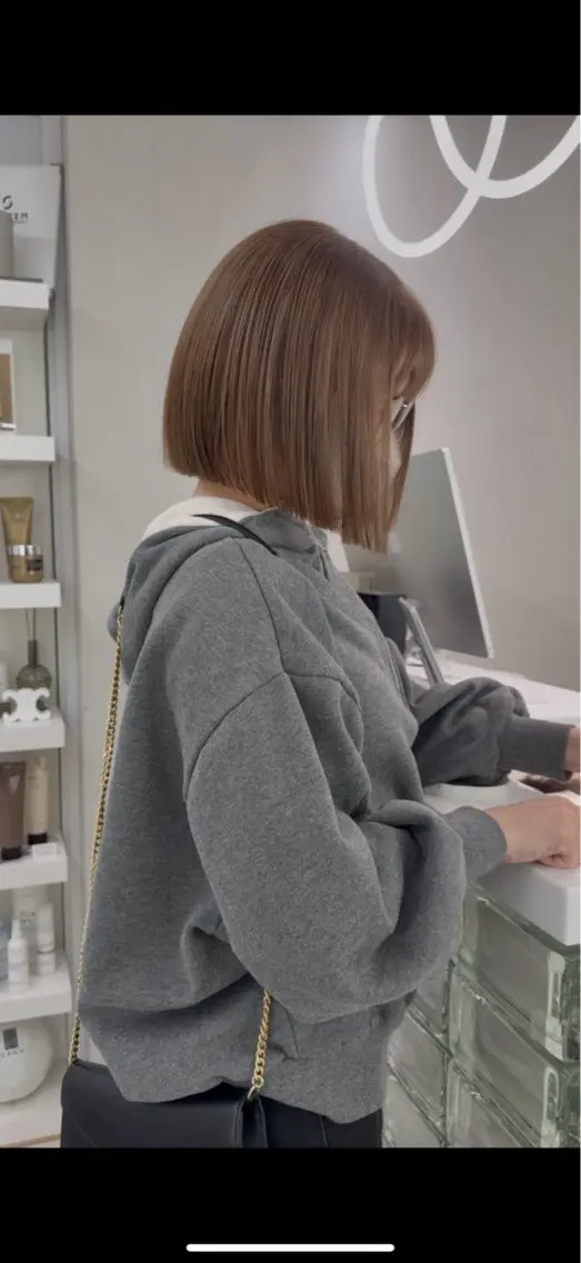 ミディアム カラー ハイトーンボブ Mizuki.のヘアスタイル