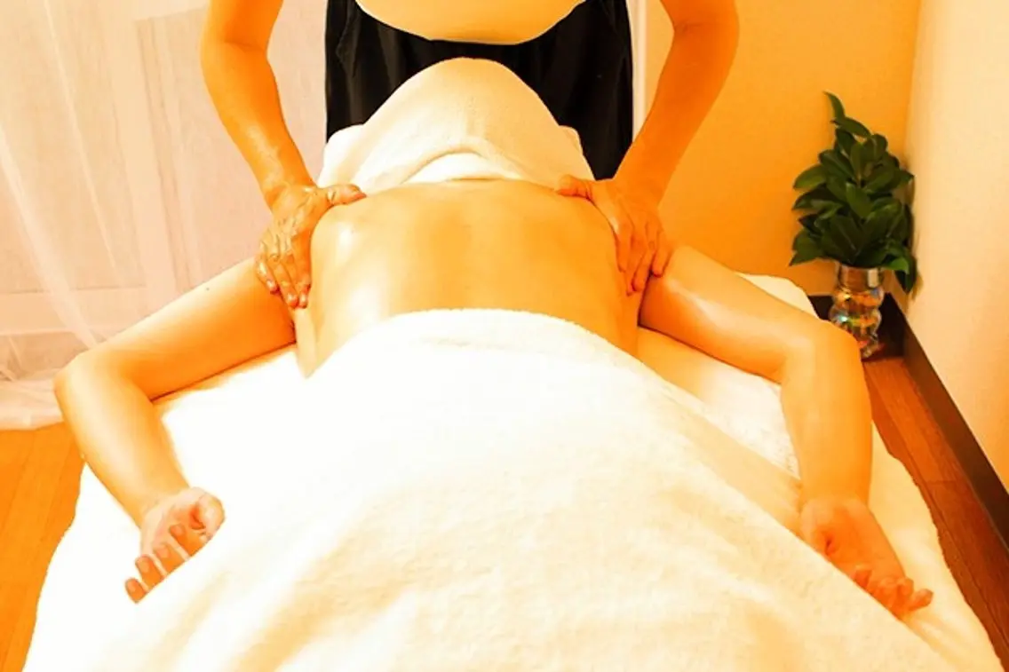 Healing Aroma Treatment 120分【全身】〈ヒーリング・リンパ・デトックス〉の写真