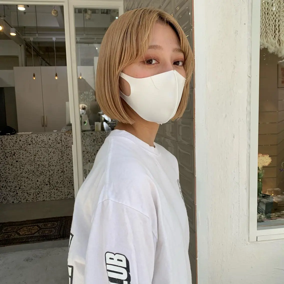 ミディアム カラー ブリーチカラーが人気 onnuのヘアスタイル