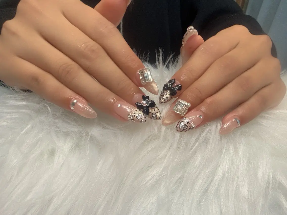 ネイル ロングネイル ハンドネイル タナカ フォンのネイルデザイン
