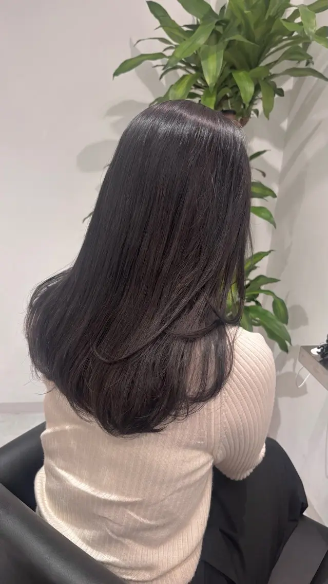 セミロング カラー ベージュカラー 透明感カラー グレージュ イルミナカラー ラベンダーカラー カット ヘアカラー トリートメント レイヤーカット🎀× 韓国風🇰🇷正源のヘアスタイル