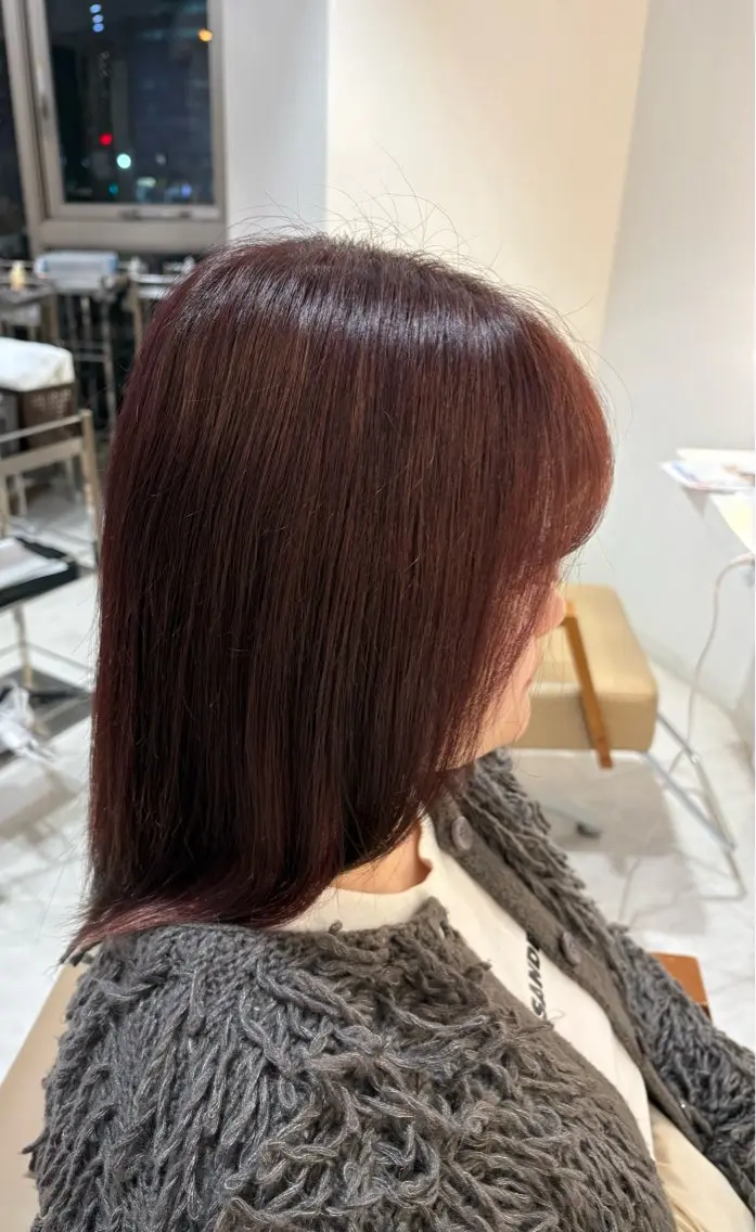 セミロング カラー ブラウンカラー ピンクカラー ピンクブラウン ヘアカラー 新庄 雪乃のヘアスタイル