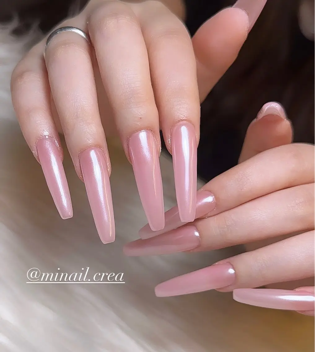 ネイル キラキラネイル ロングネイル ワンカラーネイル ピンク スカルプネイル CReA nailのネイルデザイン