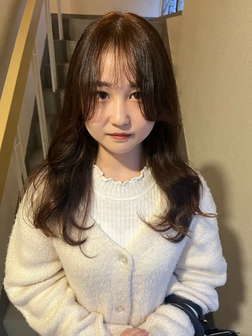 ロング カラー SIKI yuuna レイヤーカット🪽のヘアスタイル