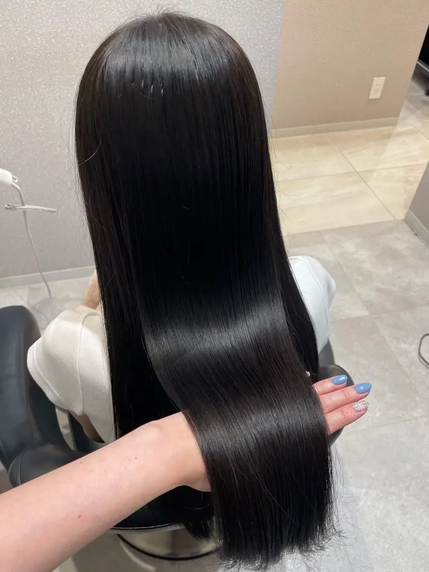 ロング ロングレイヤー 髪質改善 レイヤーカット ロング トリートメント カット ヘアカラー トリートメント ❤︎︎韓国ヘア❤︎︎ 𝑺𝒉𝒊𝒉𝒐のヘアスタイル