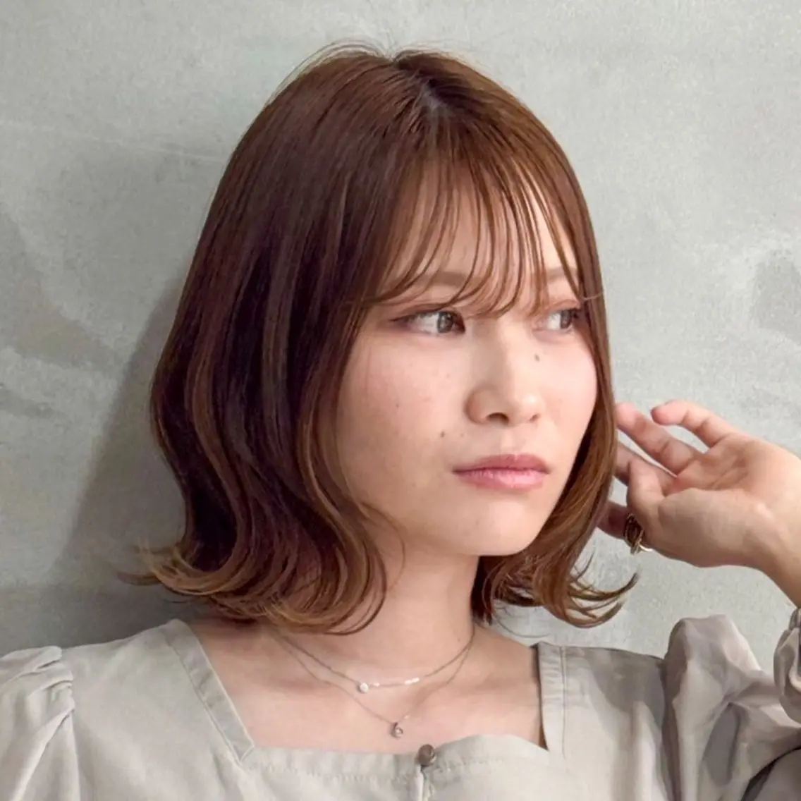 ショート カラー ボブレイヤー ボブ くびれヘア くびれレイヤー レイヤーカット 安岡美咲✂︎ 艶カラー/髪質改善のヘアスタイル