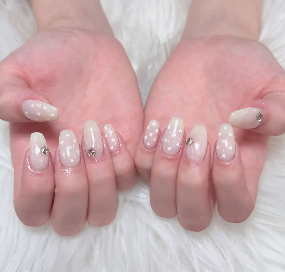 ネイル ハンドネイル ハンドケア DuLi Blinkのネイルデザイン