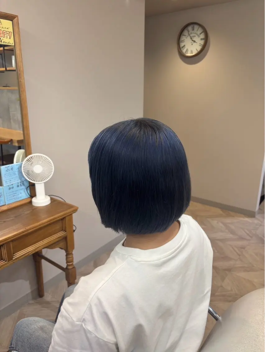 カラー ブリーチ ブルーカラー ヘアカラー トリートメント ⟡.·西田 萌菜花⟡.·のヘアスタイル