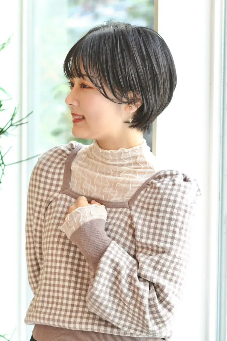 レディースカット＋カラー＋COREMEシステムトリートメントの写真