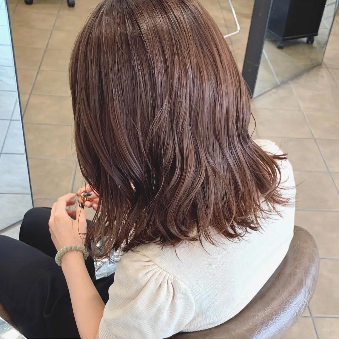 セミロング カラー ブラウンカラー モカブラウン カット ヘアカラー 明石遼/ベージュ / ピンクのヘアスタイル