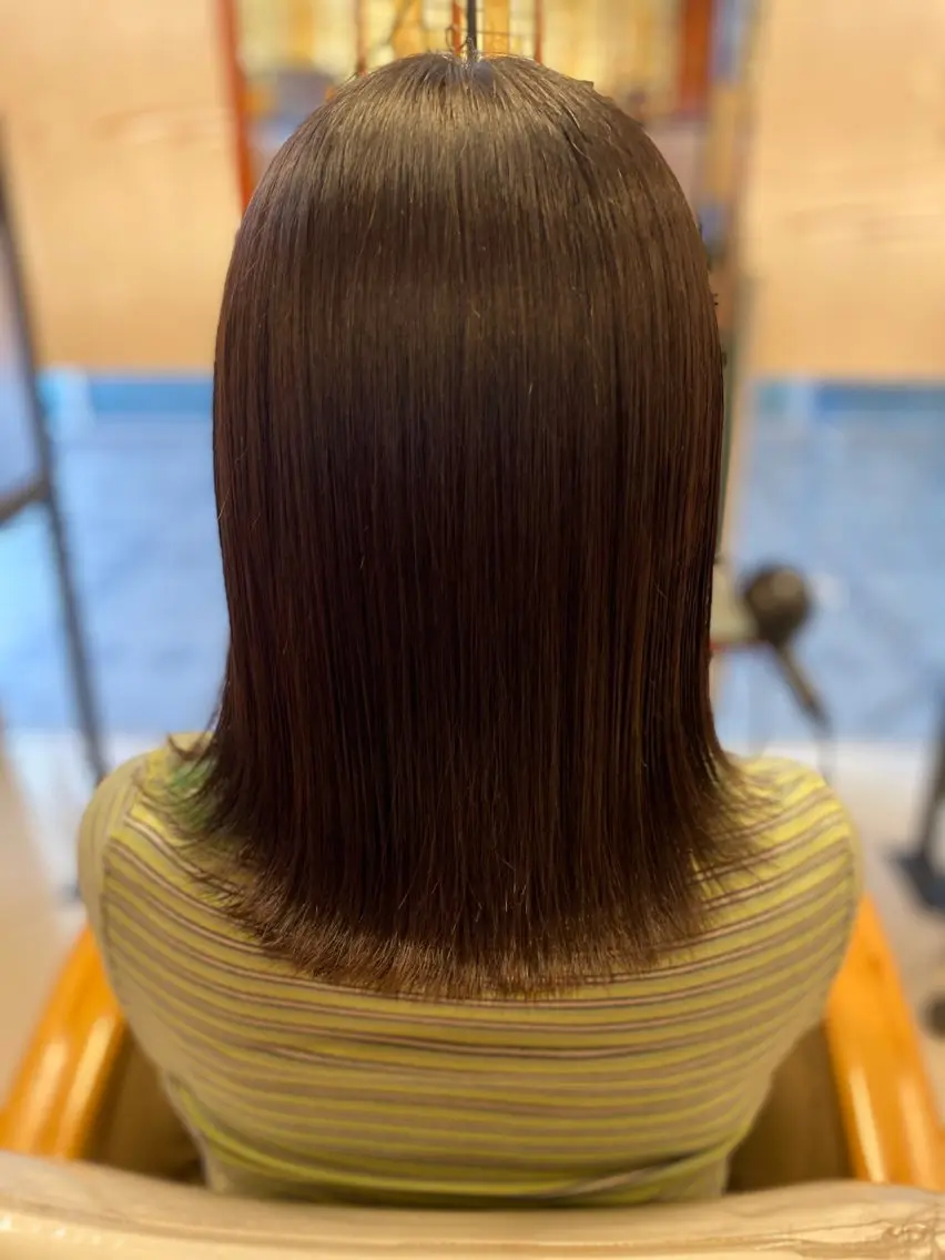 セミロング カット 縮毛矯正 トリートメント へんみ みかのヘアスタイル