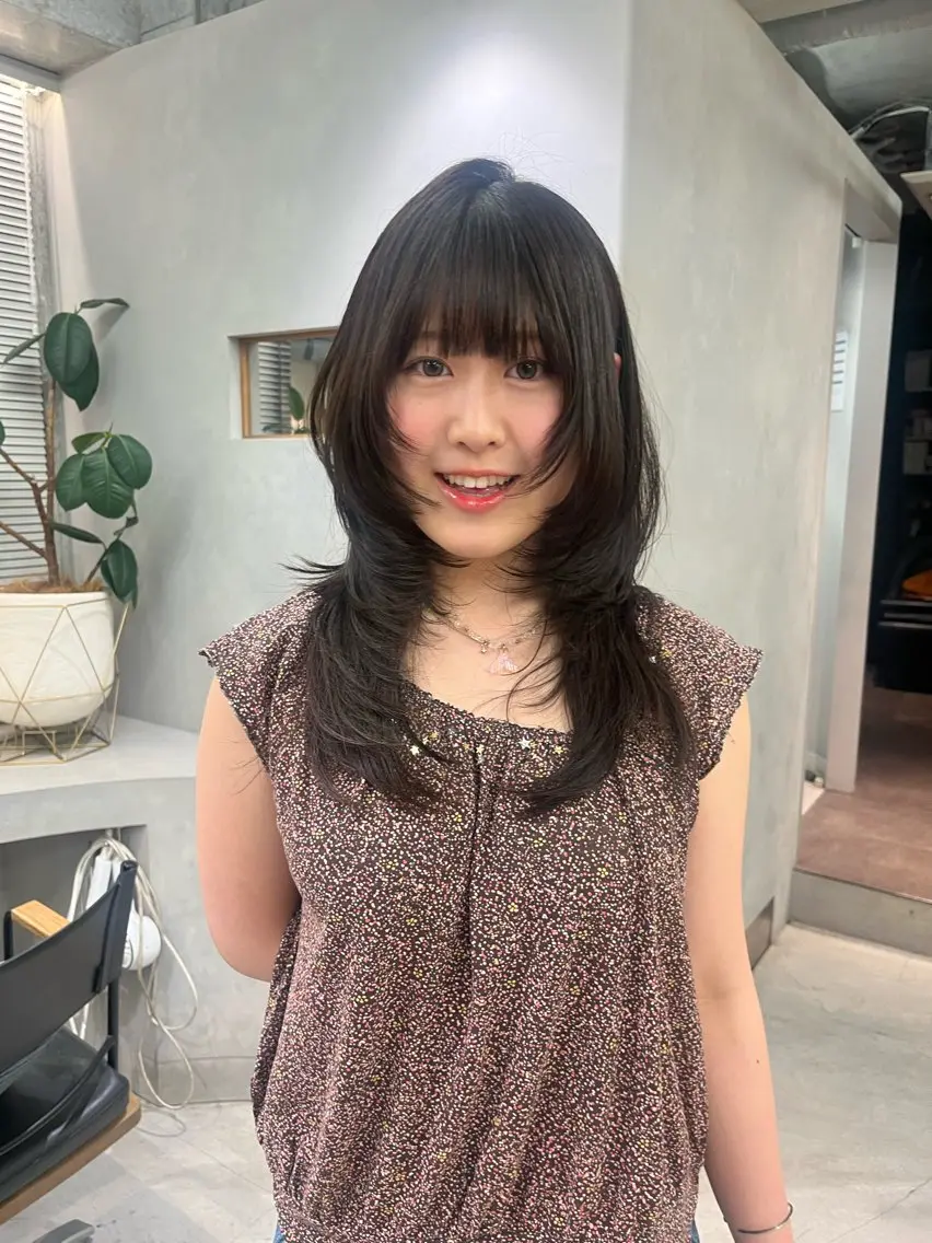セミロング カット MIYU ／モデル募集中のヘアスタイル