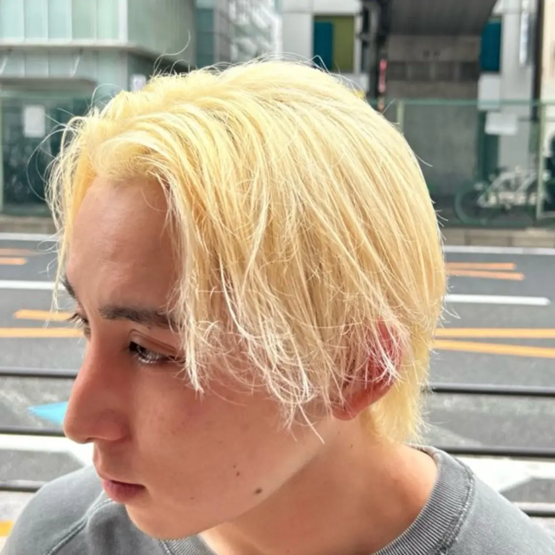 カラー メンズ メンズブリーチ メンズハイトーン ベージュカラー ブリーチ ブロンド ヘアカラー ハイトーン🎨/ パーマ🌀/堀江輝起のヘアスタイル