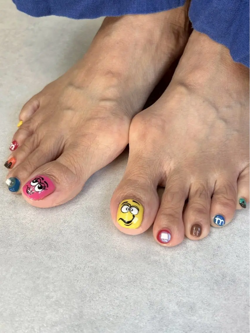 ショート フットネイル Nbibi nail salonのネイルデザイン