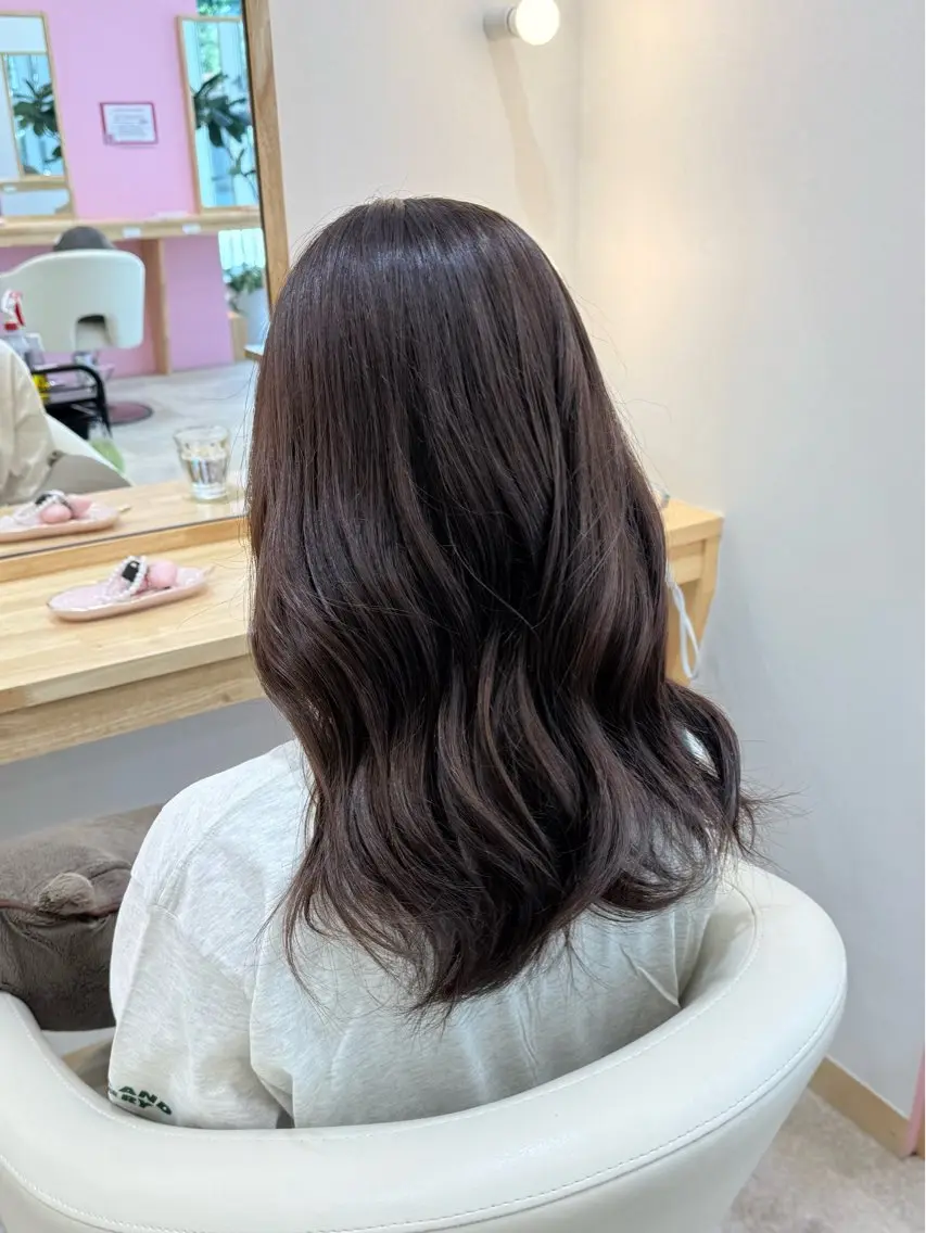 セミロング カラー ヘアカラー トリートメント ゆんな/清潔感ｶｯﾄ 透明感ｶﾗｰ🥯のヘアスタイル