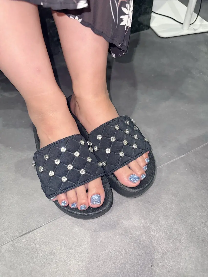 ネイル フットネイル フットネイル cheri&co marinのネイルデザイン