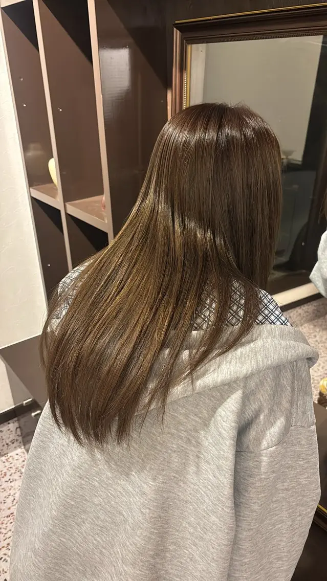 カット+透明感カラー+トリートメント🫧🌱の写真