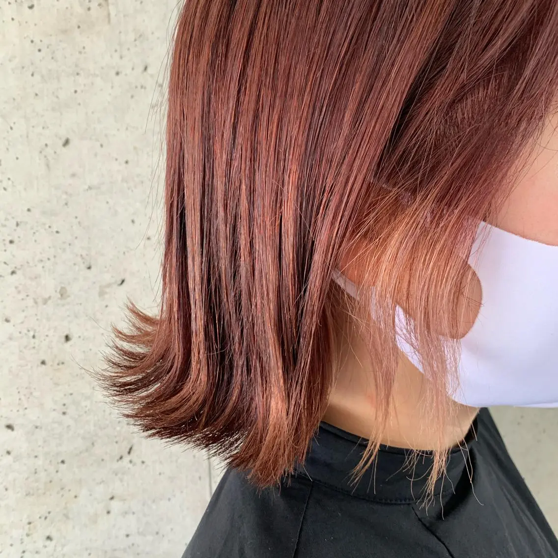 ミディアム カラー 堤 麻衣子のヘアスタイル