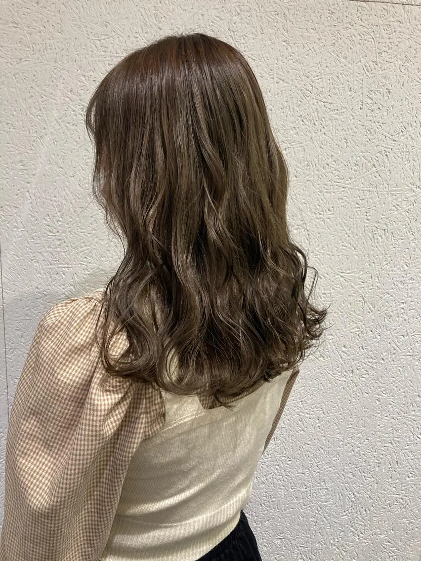 人気No.2🌟赤みを消したい方必見👀‼️似合わせカット✂️＋スロウカラーの写真
