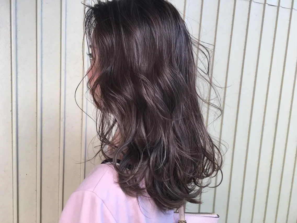 セミロング カラー ヘアアレンジ ハイライトカラー ハイライト 小顔ショートヘア♪ TAKUMIのヘアスタイル