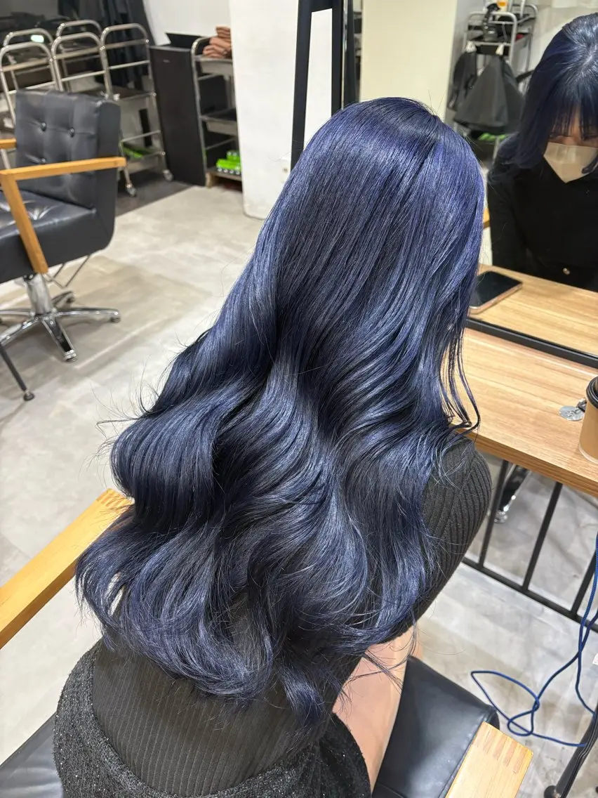 ロング カラー ヘアカラー トリートメント ハイトーン/モテ髪 🎀hina🎀のヘアスタイル