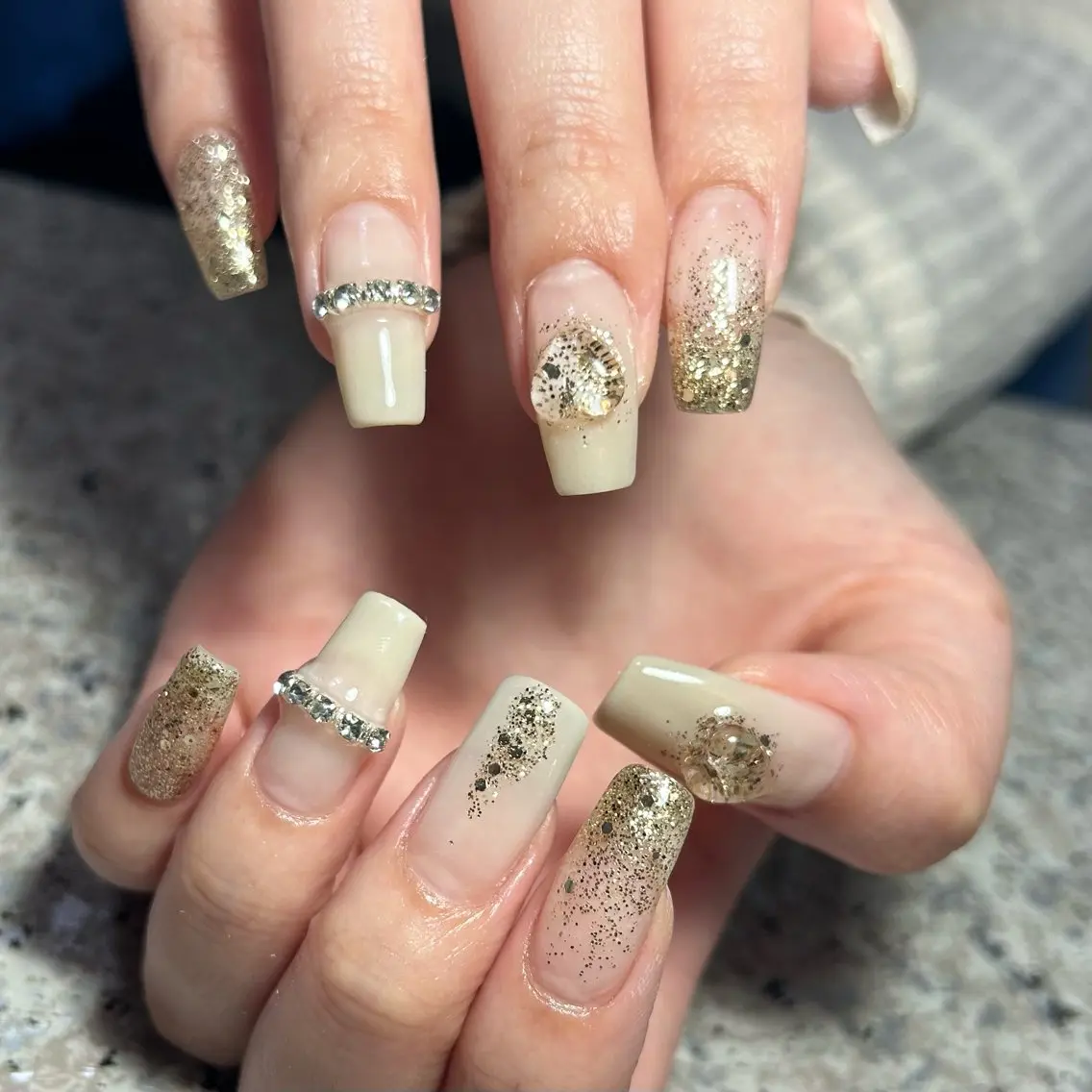 ネイル ハンドネイル nailroom‪ sb‪‪𓈒𓂂𓏸のネイルデザイン