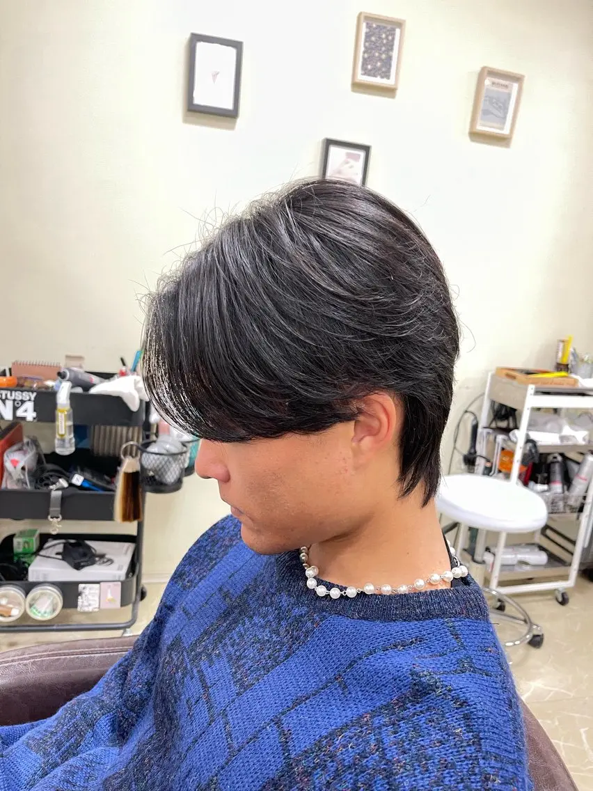 メンズ センターパート 縮毛・酸性ストレート モデル募集のヘアスタイル