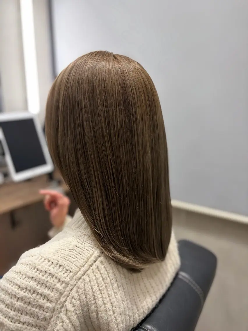 ミディアム カラー ベージュカラー ダブルカラー 松木 護裕のヘアスタイル