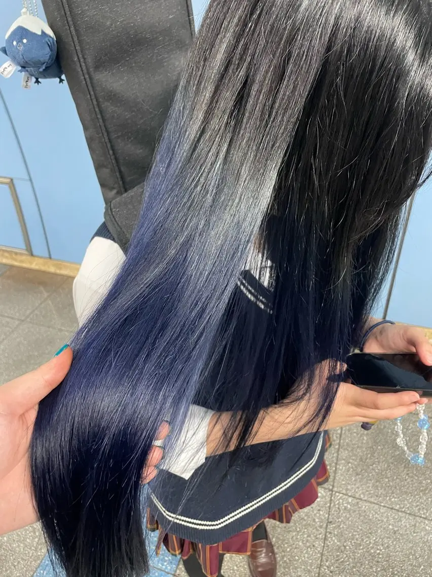 カラー 鈴木 響のヘアスタイル