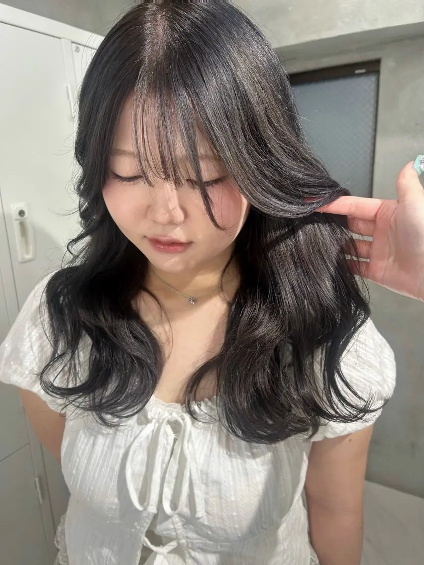 カラー 透明感カラー ヘアカラー トリートメント ️🧬akari🧬 ハイトーン/レイヤーのヘアスタイル