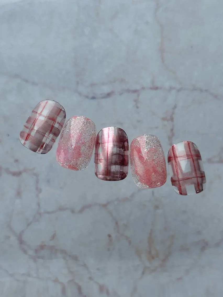ネイル Kakka Nail Shioriのネイルデザイン