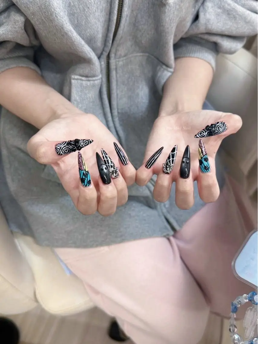 ネイル ハンドネイル HANA 長さだしのネイルデザイン