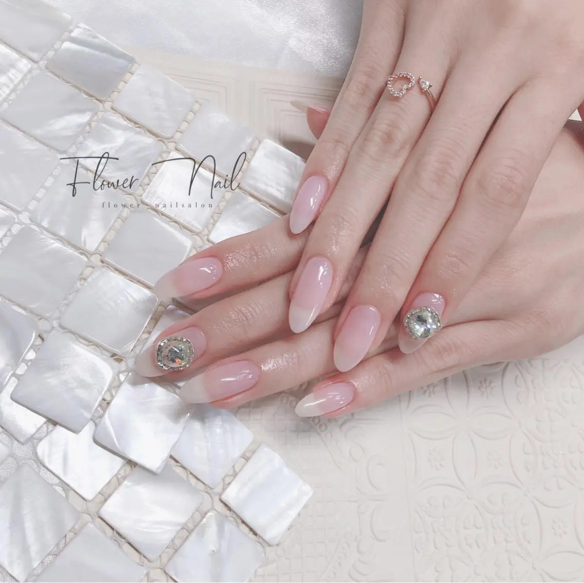 ネイル Flower nailのネイルデザイン