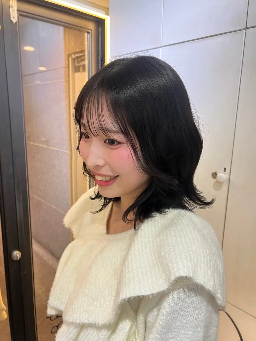 ミディアム カラー グレージュ ヘアカラー トリートメント おくにし はなのヘアスタイル