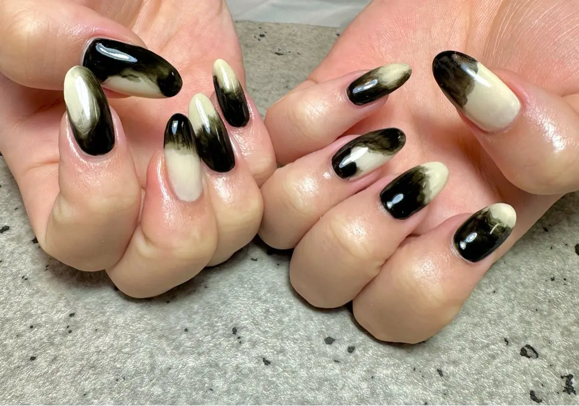 ネイル ニュアンスネイル ハンドネイル GéRanium Harukaのネイルデザイン