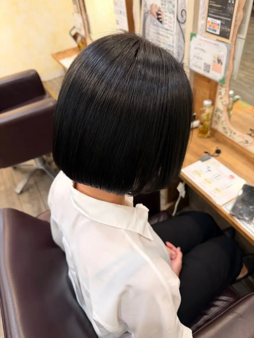 カラー 黒髪 ブルーカラー ブルーブラック 髪質改善 ヘアカラー トリートメント なな 吉祥寺 ✮美容師✮のヘアスタイル