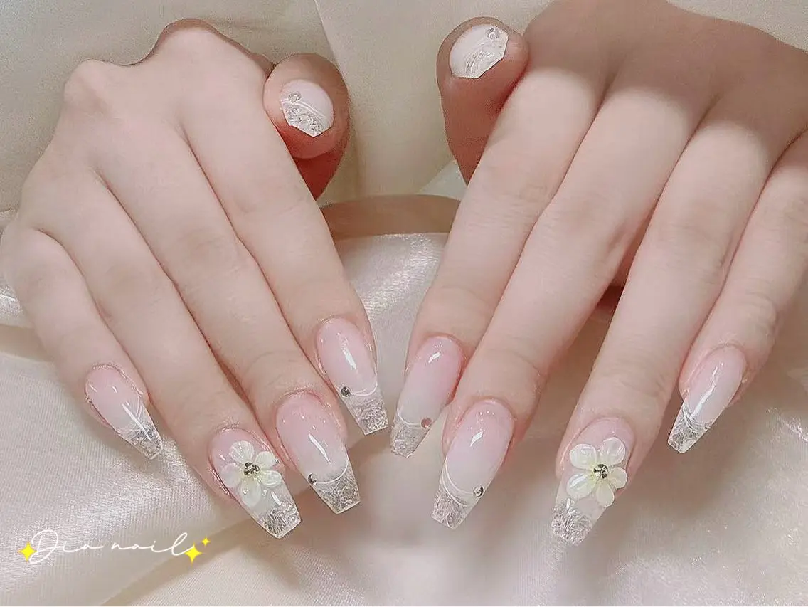ネイル フットネイル 韓国ネイル レース マグネットネイル ニュアンスネイル ハンドネイル Dia nail サロンのネイルデザイン