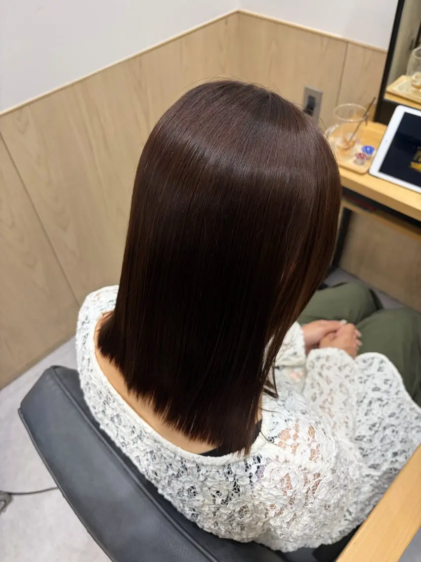 ミディアム カラー ヘアカラー トリートメント 透明感/艶カラー /岡山駅/ゆうのヘアスタイル
